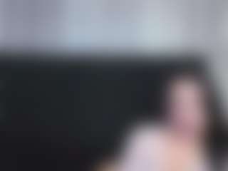 Live cam show with Alicee-Moonn - Brown Eyes on Camsoda