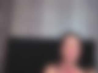 Pokaz na żywo z Alicee-Moonn - Tease na Camsoda