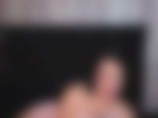 Alicee-Moonn's Live Sex Cam Show