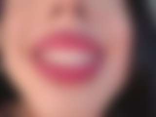Alicee-Moonn's Live Sex Cam Show