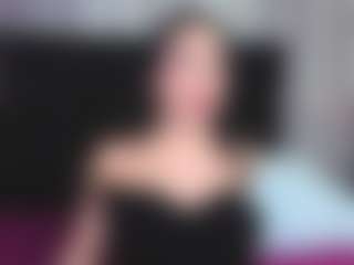 Alicee-Moonn's Live Sex Cam Show