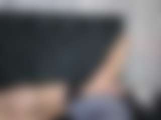 Alicee-Moonn's Live Sex Cam Show