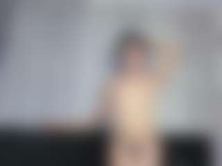 Alicee-Moonn's Live Sex Cam Show