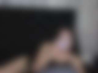 Alicee-Moonn's Live Sex Cam Show