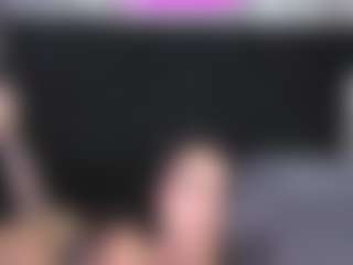Alicee-Moonn's Live Sex Cam Show