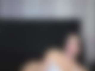 Alicee-Moonn's Live Sex Cam Show