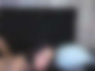 Alicee-Moonn's Live Sex Cam Show