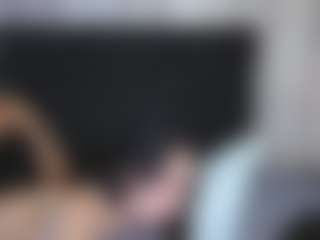 Alicee-Moonn's Live Sex Cam Show