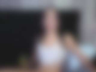 Alicee-Moonn's Live Sex Cam Show