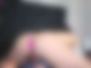 Alicee-Moonn's Live Sex Cam Show