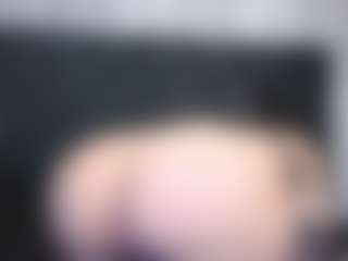 Alicee-Moonn's Live Sex Cam Show