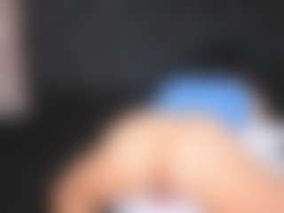 Alicee-Moonn's Live Sex Cam Show