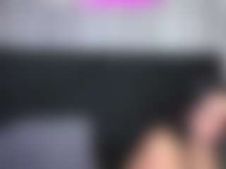 Live cam show with Alicee-Moonn - Cumshot on Camsoda