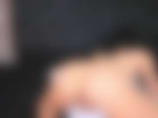 Live cam show with Alicee-Moonn - Black Hair on Camsoda