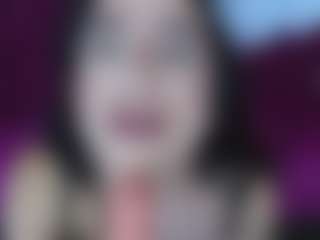 Alicee-Moonn's Live Sex Cam Show