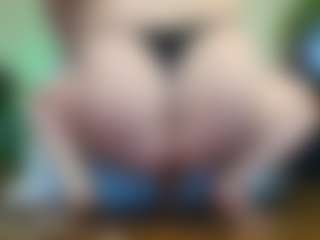AmeliaCharm's Live Sex Cam Show
