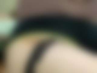 AmeliaCharm's Live Sex Cam Show