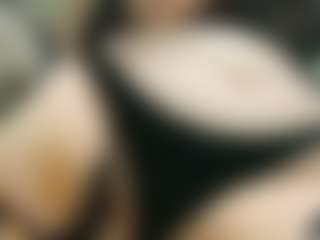 Live cam show with AmeliaCharm - Pawg on Camming Site