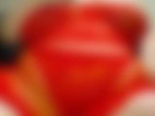 Live cam show with AmeliaCharm - Nails on AdultVida.com