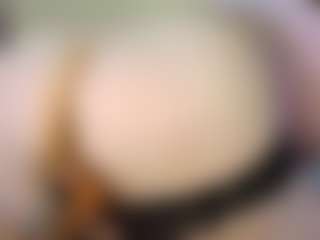 Live cam show with AmeliaCharm - Nails on Camsoda
