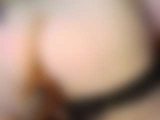Live cam show with AmeliaCharm - Panties on Camsoda