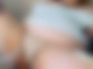 Live cam show with AmeliaCharm - Plussize on Big Tits