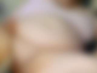 AmeliaCharm's Live Sex Cam Show