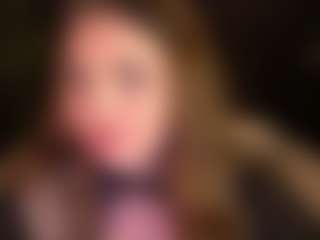 Show de câmera ao vivo com LuxSopphia - Spank Brown Hair no Camsoda