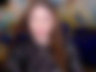 Live cam show with LuxSopphia - Lush Brown Hair on Strip Flash - Live Sex Shows