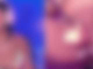 Live cam show with GinaKurt - Petite on crypto-cams