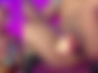 GinaKurt's Live Sex Cam Show
