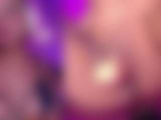 Live cam show with GinaKurt - Ebony College on SquirtSoMuch