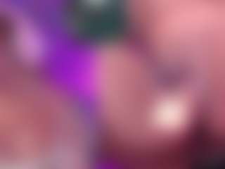 GinaKurt's Live Sex Cam Show