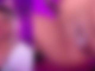 GinaKurt's Live Sex Cam Show