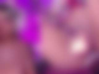 GinaKurt's Live Sex Cam Show