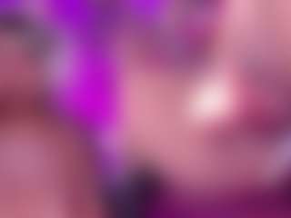 GinaKurt's Live Sex Cam Show