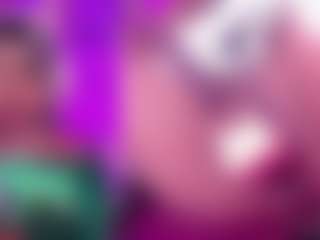 Live cam show with GinaKurt - Full Nudity on Instabang