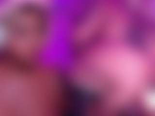 GinaKurt's Live Sex Cam Show