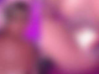 GinaKurt's Live Sex Cam Show