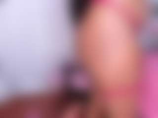 Live cam show with monicalinda - Body Massage on crypto-cams