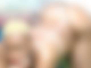 NaughtyMilfxox's Live Sex Cam Show