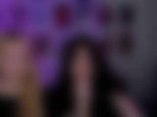Live cam show with riley-sanders - Brown Eyes on Uber Horny