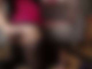 Live cam show with Alice - Mature on hrnylive.com