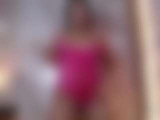 Live cam show with Alice - Squirt Mature on Camsoda