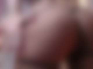 Live cam show with Alice - Mature on Streamer API