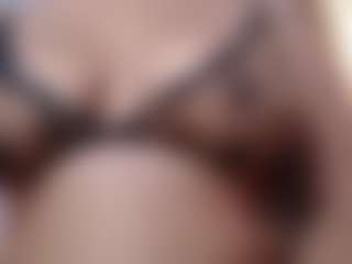 Live cam show with Alice - Anal Toys on CamSodaAdn