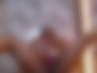 Live cam show with Alice - Sexwebcam Mature on Big Tits