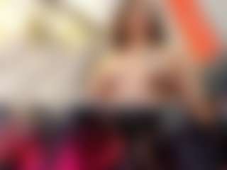 Live cam show with Aryfox83 - Strapon on Dolls Live