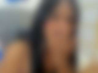 Live cam show with Enyeliana - Teen (18+) on xxxlivecams.org