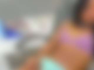 Live cam show with Enyeliana - Young Adult on Camsoda